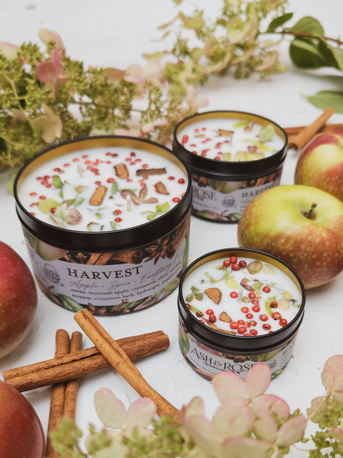 HARVEST candle tins with apples, cinnamon sticks and hydrangeas