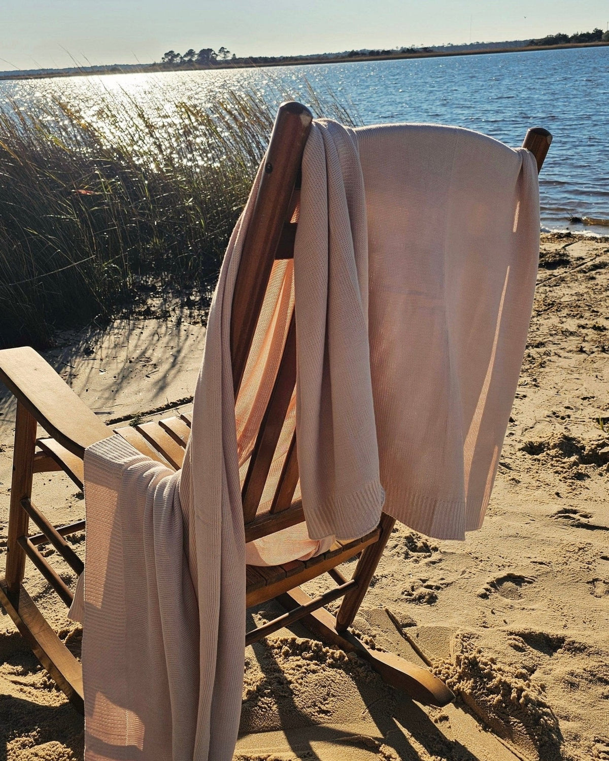 Classic Drift throw over a wooden beach chair