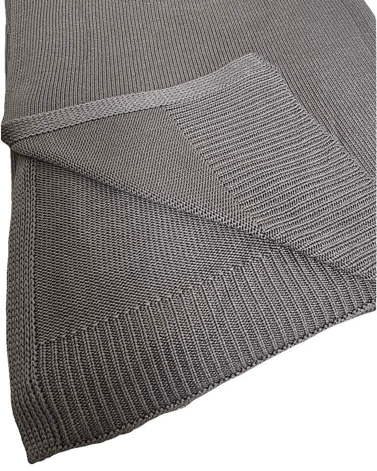 Close-up of the Classic Drift throw in Stone